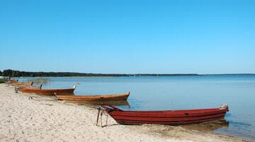 Пляжний сезон 2024 в Україні. Де дозволено відпочивати біля води?