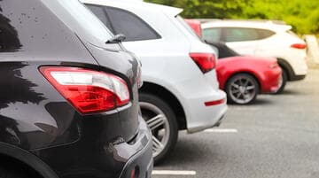 Парламент підтримав у першому читанні законопроєкт про розмитнення автомобілів у «Дії»