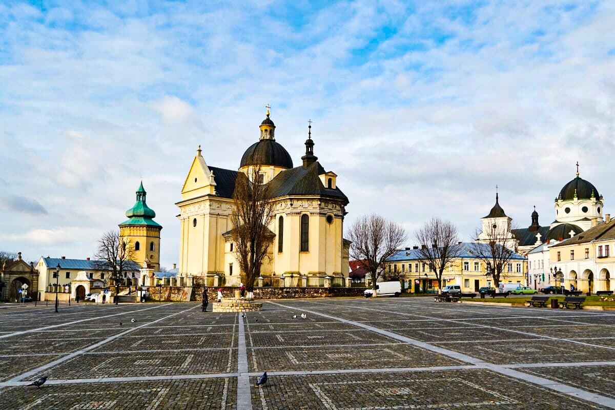 Жовква