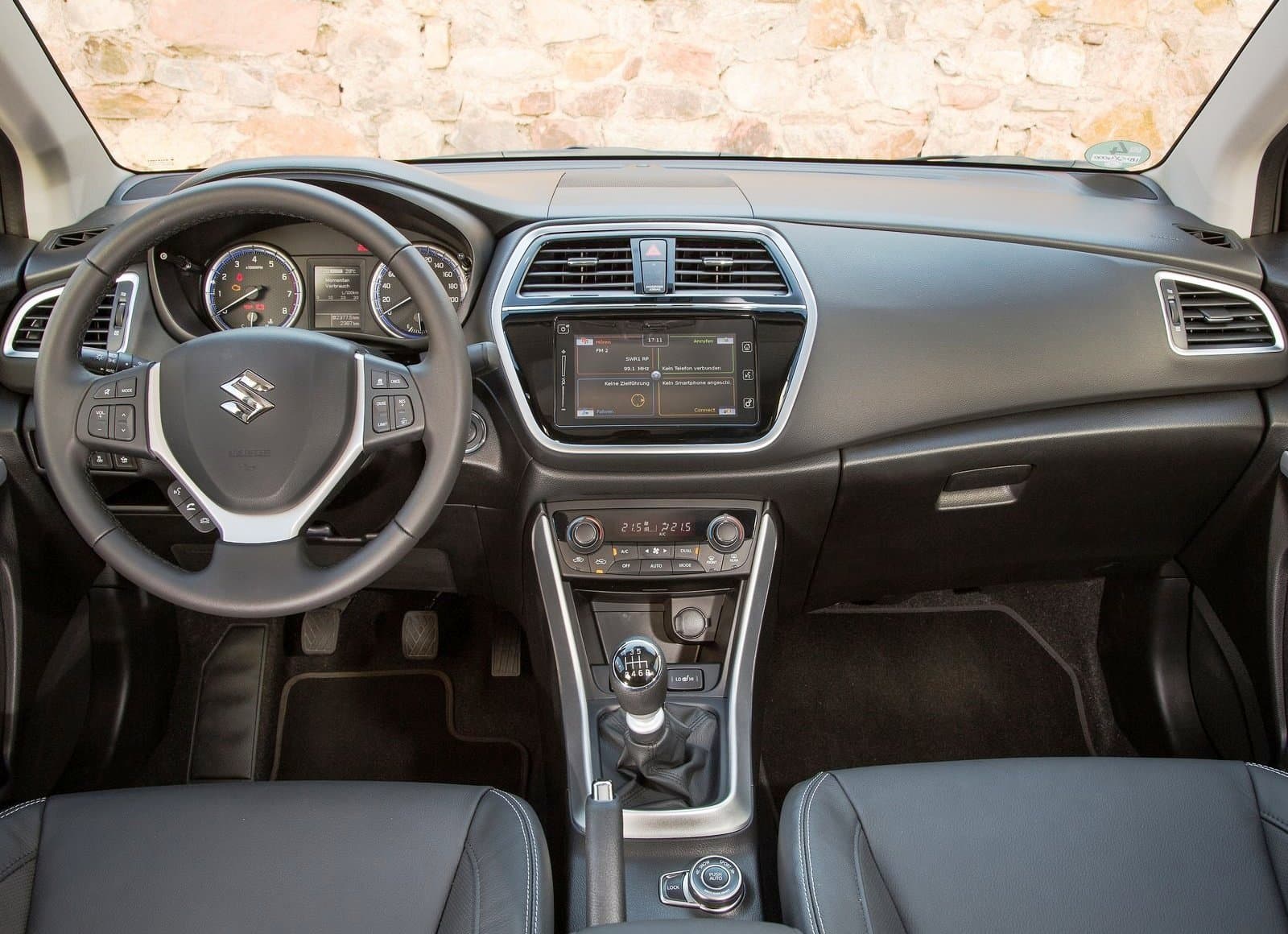 Suzuki SX4 інтер'єр