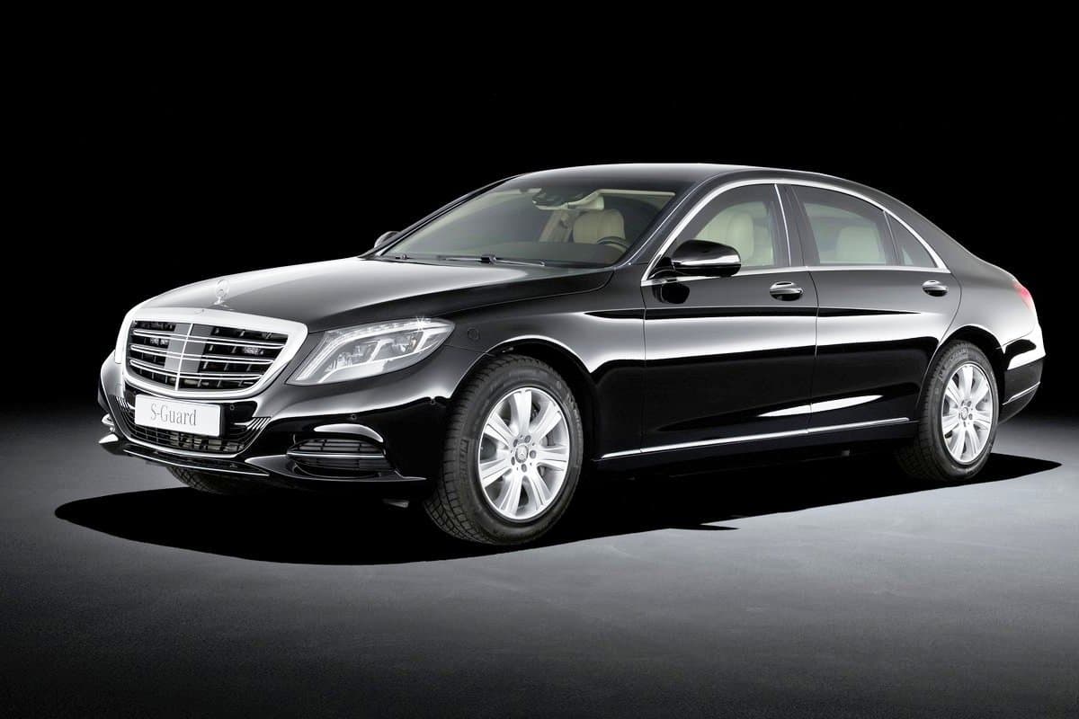 Броньований седан Mercedes-Benz S-класу