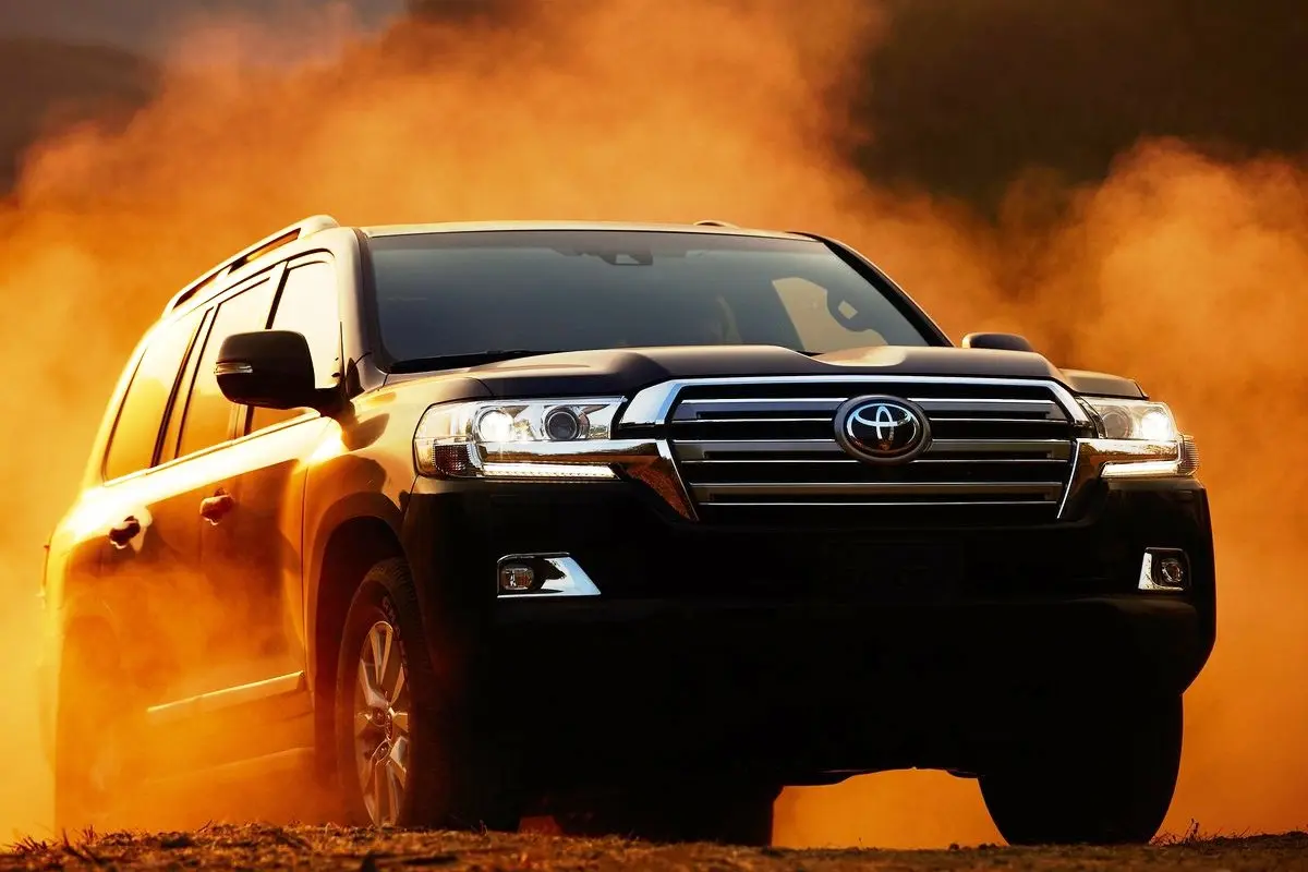 Броньований позашляховик Toyota Land Cruiser 200