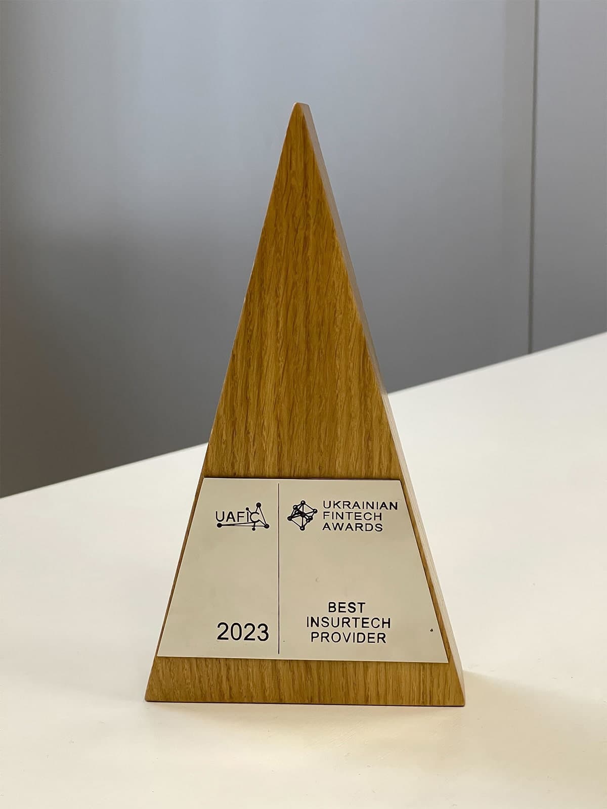 hotline.finance переміг у номінації Best insurtech provider від Ukrainian Fintech Awards