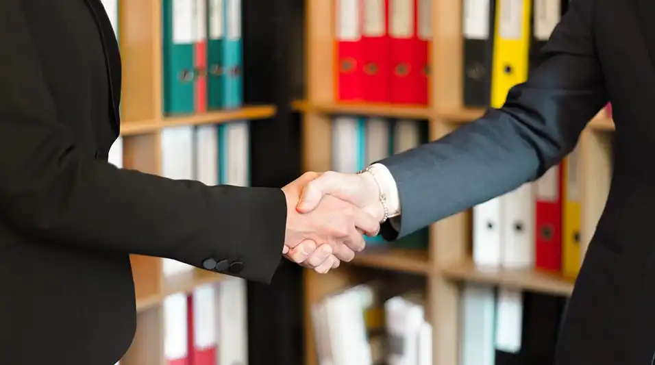 Hotline.finance приєднався до співпраці з Офісом страхового примирителя