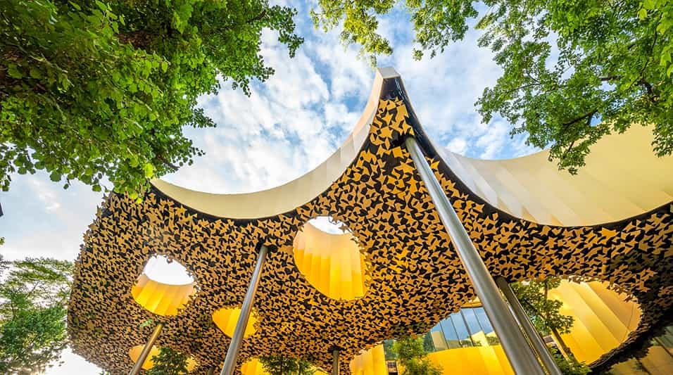 Добірка безкоштовних розваг для українців за кордоном