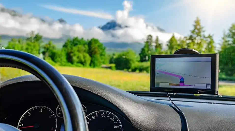 Як вибрати GPS-навігатор на всі випадки життя