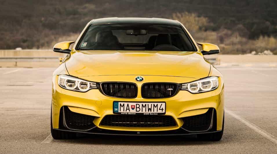 Скільки коштує страховка на євробляху?