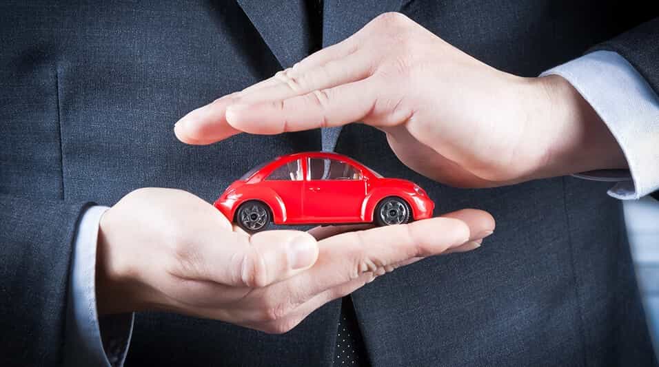 Чи вигідно купувати додаткове страхове покриття для автоцивілки?