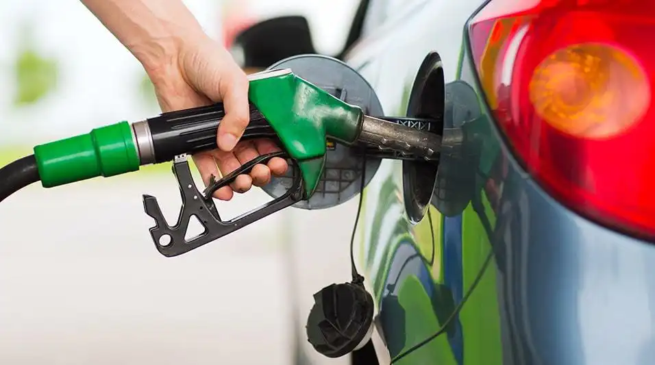 4 типові помилки автомобілістів на АЗС