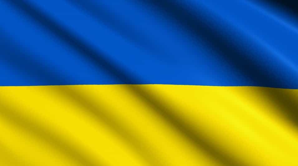 hotline.finance відмовився від російської мови
