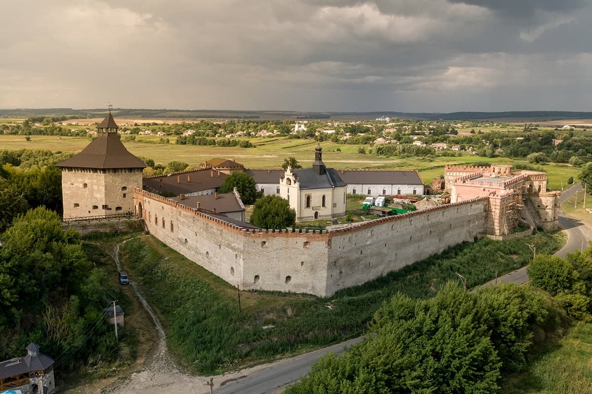 Меджибізький замок, Хмельницька область